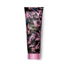 Лосьон Victoria's Secret Velvet Petals Noir